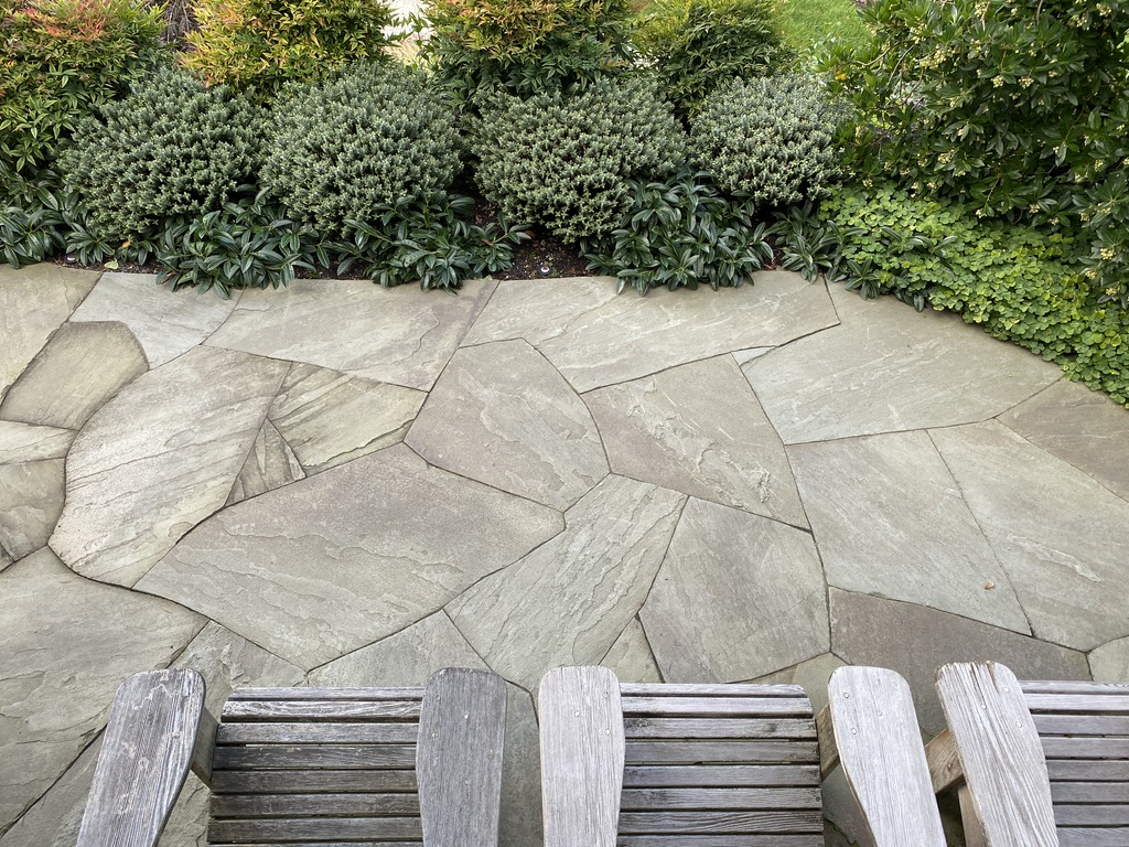 Queen Anne fitted bluestone patio